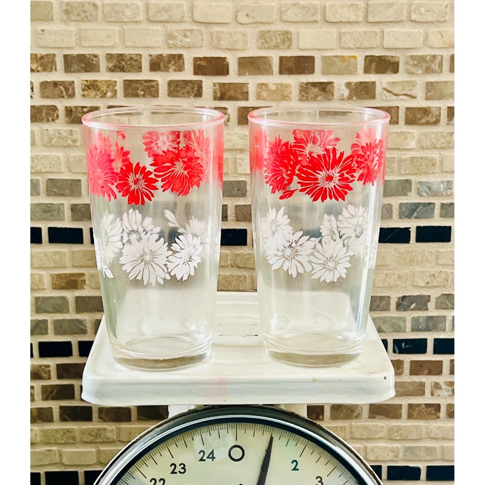 Vintage Hazel‎ Atlas Red and White Flower Print Glasses Juice Cups - Picture 2 of 3